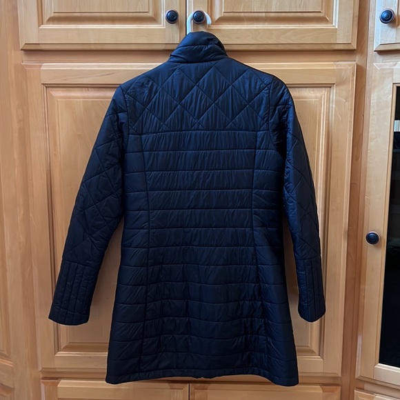 Patagonia Black Winter Coat - Picture 7 of 7